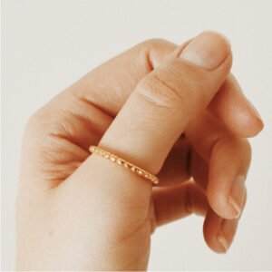 jewelry-shop_Product_ring5 Simple 18k Gold Ring